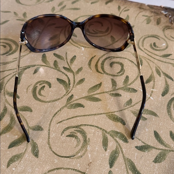 Gucci Tortoise Shell Sunglasses 61 mm - Picture 7 of 7